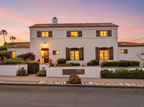 1664 Guizot St, San Diego CA 92107