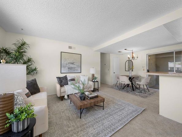 995 Amistad Pl D, El Cajon CA 92019