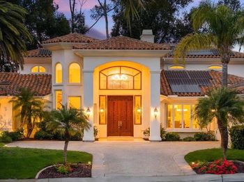 12131 View Pointe Row