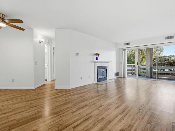 7163 Camino DeGrazia 112, San Diego CA 92111