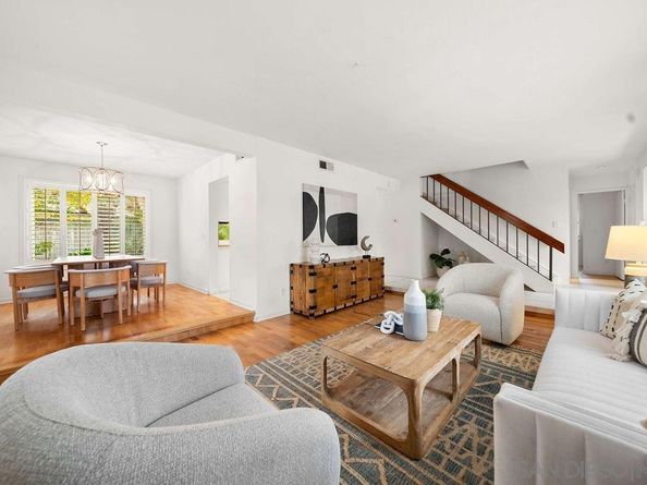 2210 Valley Rd, Oceanside CA 92056