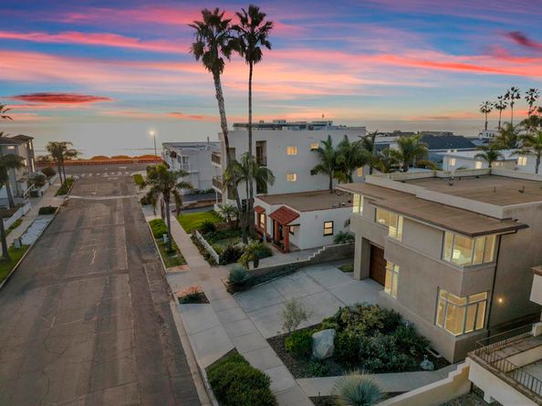 150 Juniper Ave, Carlsbad CA 92008