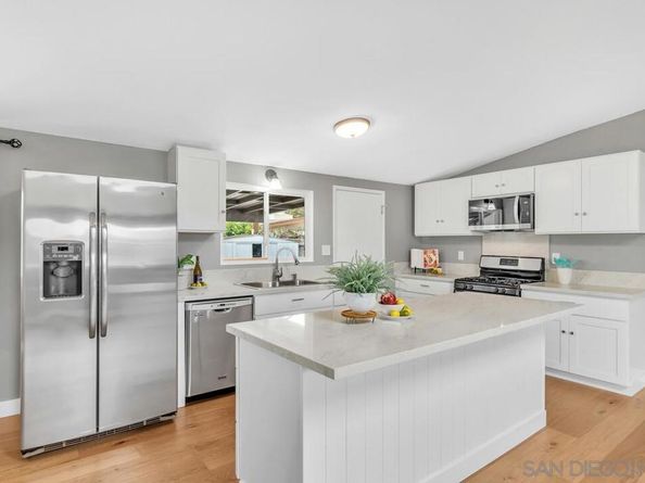 536 Rogue Rd, El Cajon CA 92020