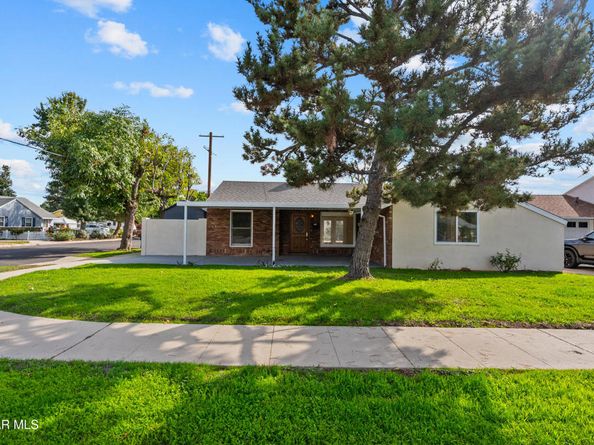 17400 Hemmingway Street, Northridge CA 91325