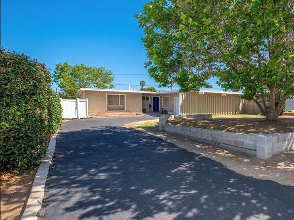 541 E Greenhaven, Covina CA 91723