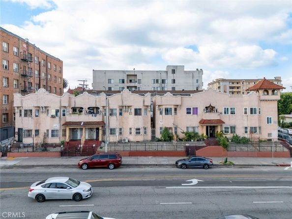 2214 W 8th, Los Angeles CA 90057