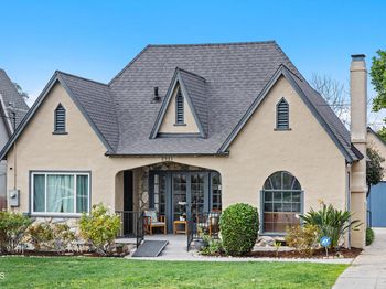 2941 Glenrose Avenue