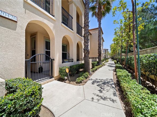 20426 Paseo Cresta, Porter Ranch CA 91326