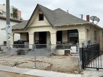 237 W 50th