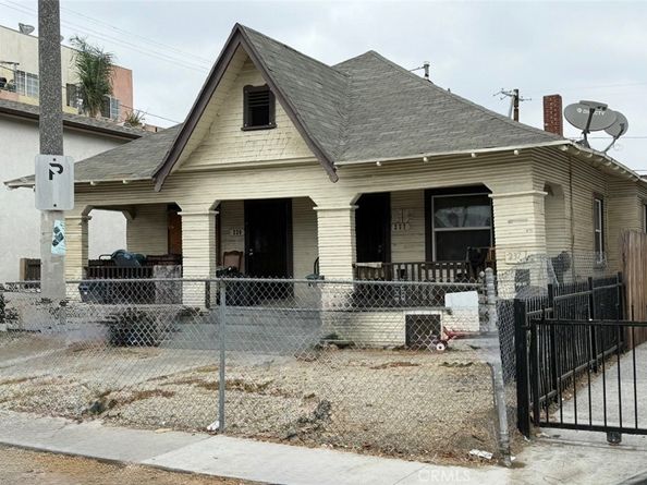 237 W 50th, Los Angeles CA 90037