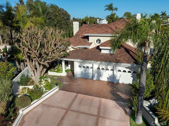 19 Harbor Pointe, Corona Del Mar CA 92625