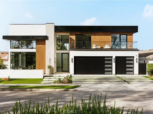 2321 Mesa Drive, Newport Beach CA 92660