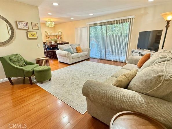 18350 Hatteras Street 176, Tarzana CA 91356