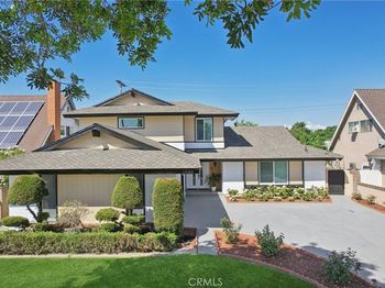 1533 W San Lorenzo Ave