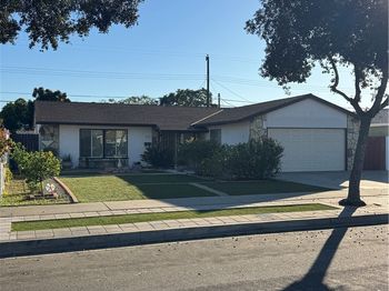 5326 W Henderson Place