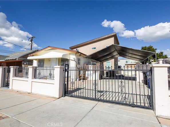 4284 Dwight, San Diego CA 92105