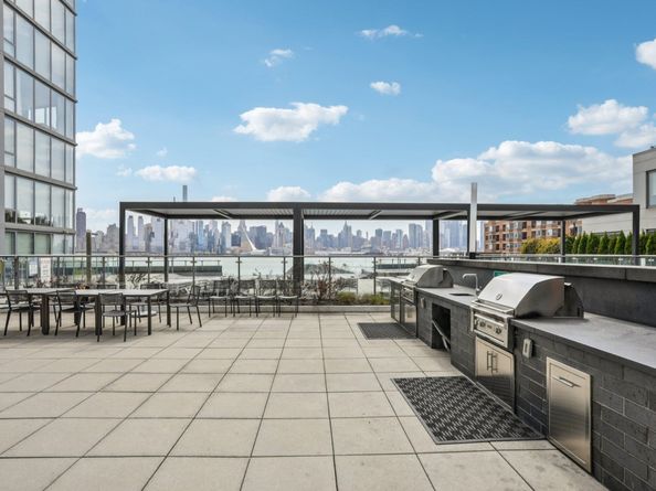 9 Avenue At Port Imperial 513, West New York NJ 07093
