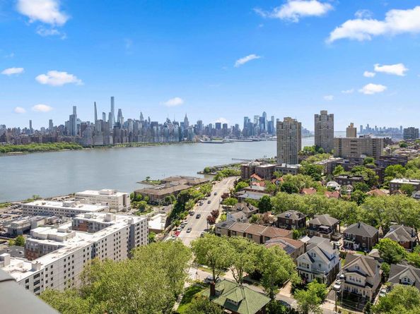 7855 Blvd East 19L, North Bergen NJ 07047