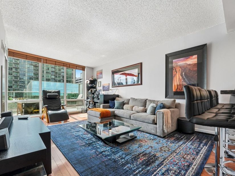 1 Shore Lane 909, Jersey City NJ 07310