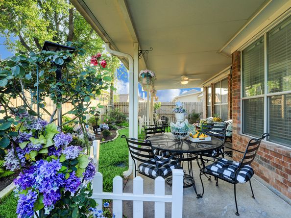 4714 Schiller Park Lane, Sugar Land TX 77479