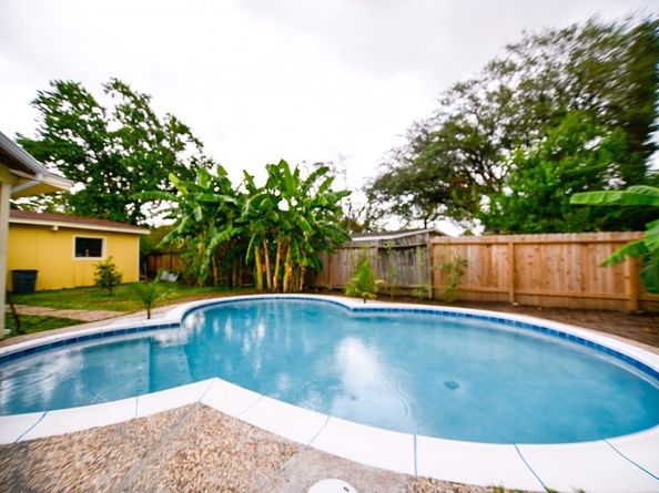 6609 Scribner Road, Houston TX 77074