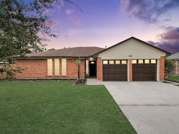 4431 Brandemere Way Street, Houston TX 77066