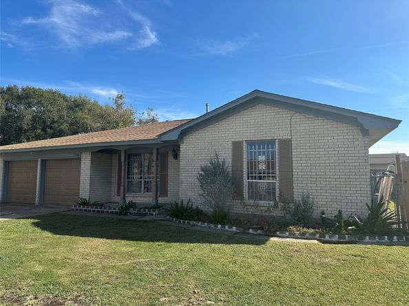 7118 Heron Drive, Houston TX 77087