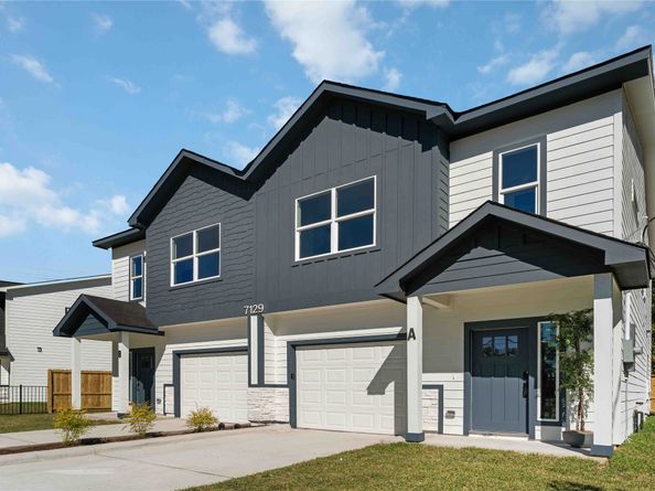 7129 Springdale Street A/B, Houston TX 77028