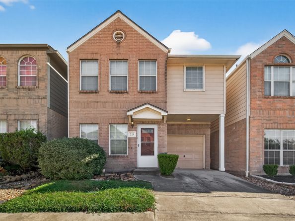 218 Plaza Del Sol Park, Houston TX 77020