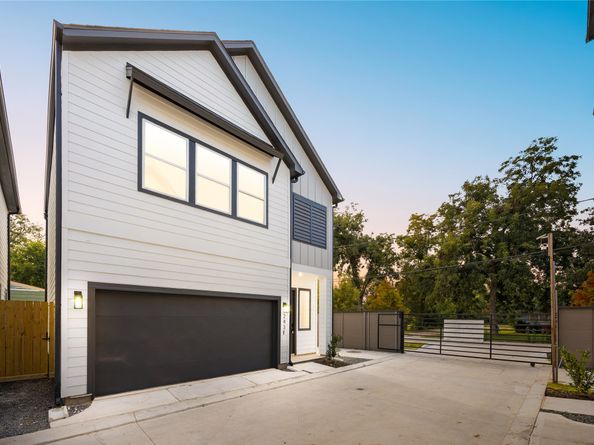 243 Rebecca Street F, Houston TX 77022