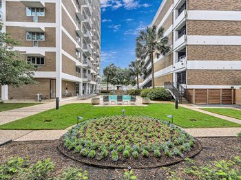 3600 Montrose Boulevard