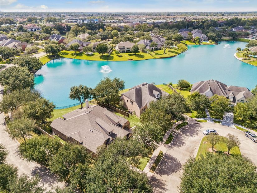 4703 Stonepass Court, Sugar Land TX 77479