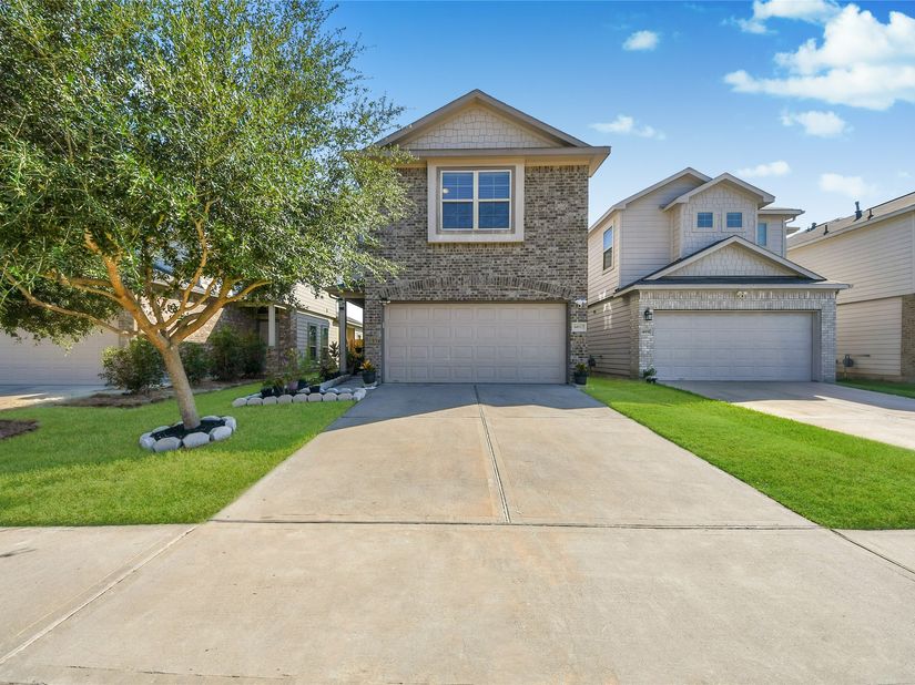 14927 Cardiff Cliff Lane, Houston TX 77053