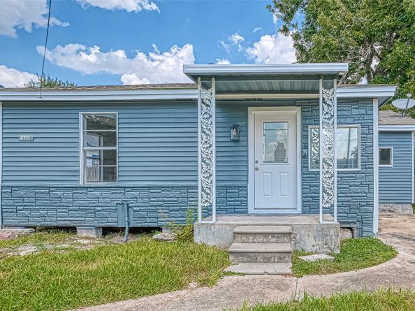 6715 Victoria Street, Houston TX 77020