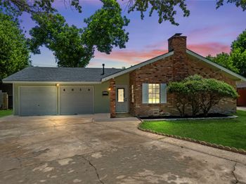 4014 Mona Lee Lane