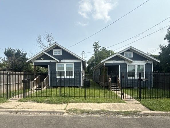 3409 Providence Street, Houston TX 77020