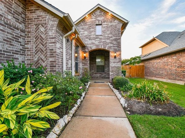 2114 Ascot Ln, Sugar Land TX 77479