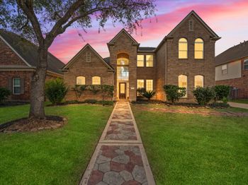 14511 Middle Bluff Trail