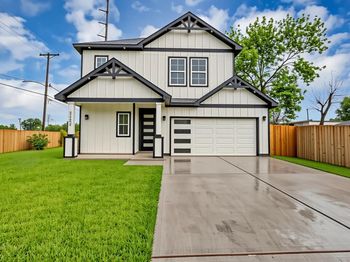 3168 Golfcrest