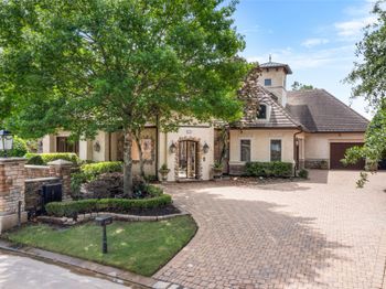 11703 Empress Oaks Court