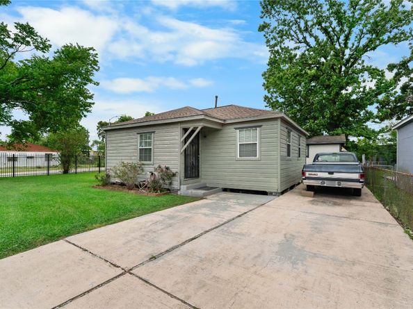 1005 Majestic Street, Houston TX 77020