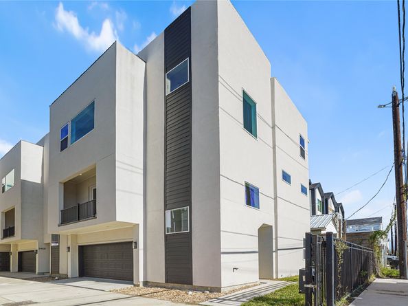 3407 Baer Street, Houston TX 77020