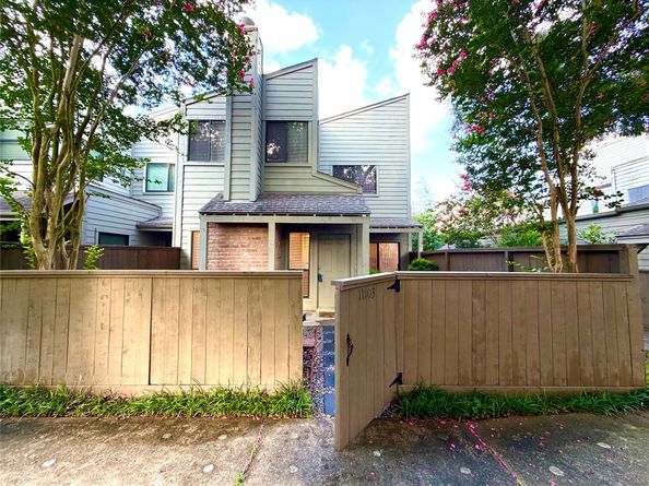 11703 Lakeside Place Drive 229, Houston TX 77077
