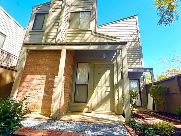11703 Lakeside Place Drive 229, Houston TX 77077