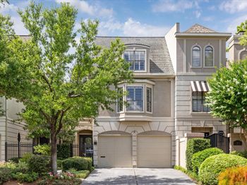 2 S Briar Hollow Lane