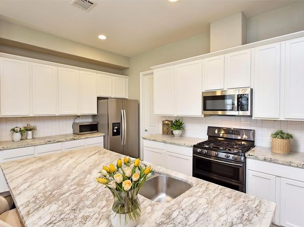 5502 Camaguey Street, Houston TX 77023