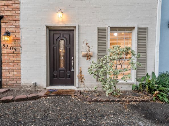 5207 Arboles Drive, Houston TX 77035