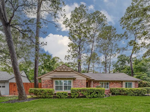 1615 Imperial Crown Drive, Houston TX 77043