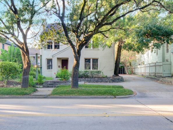 2042 Bissonnet Street, Houston TX 77005