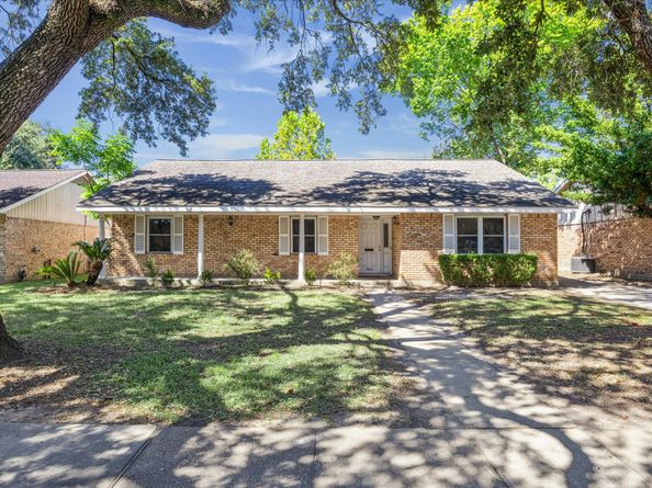 9014 Dunlap Street, Houston TX 77074
